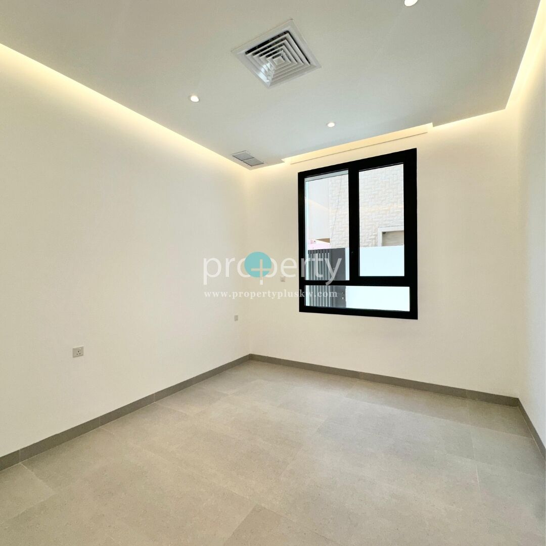 Salmiya, Apartments, Flats, Houses & Villas, KWD 700/month,  3 BR,  Three Bedroom Apartment For Rumaithya ,Close To Salmiya Garden