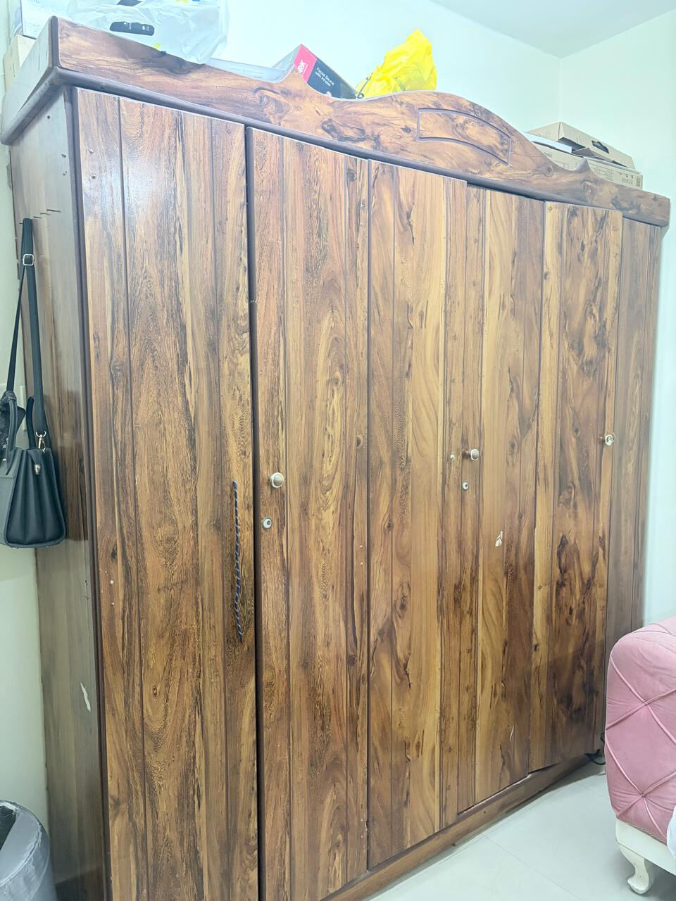 Al Thuqbah, Furniture, SAR 800,  Household Items