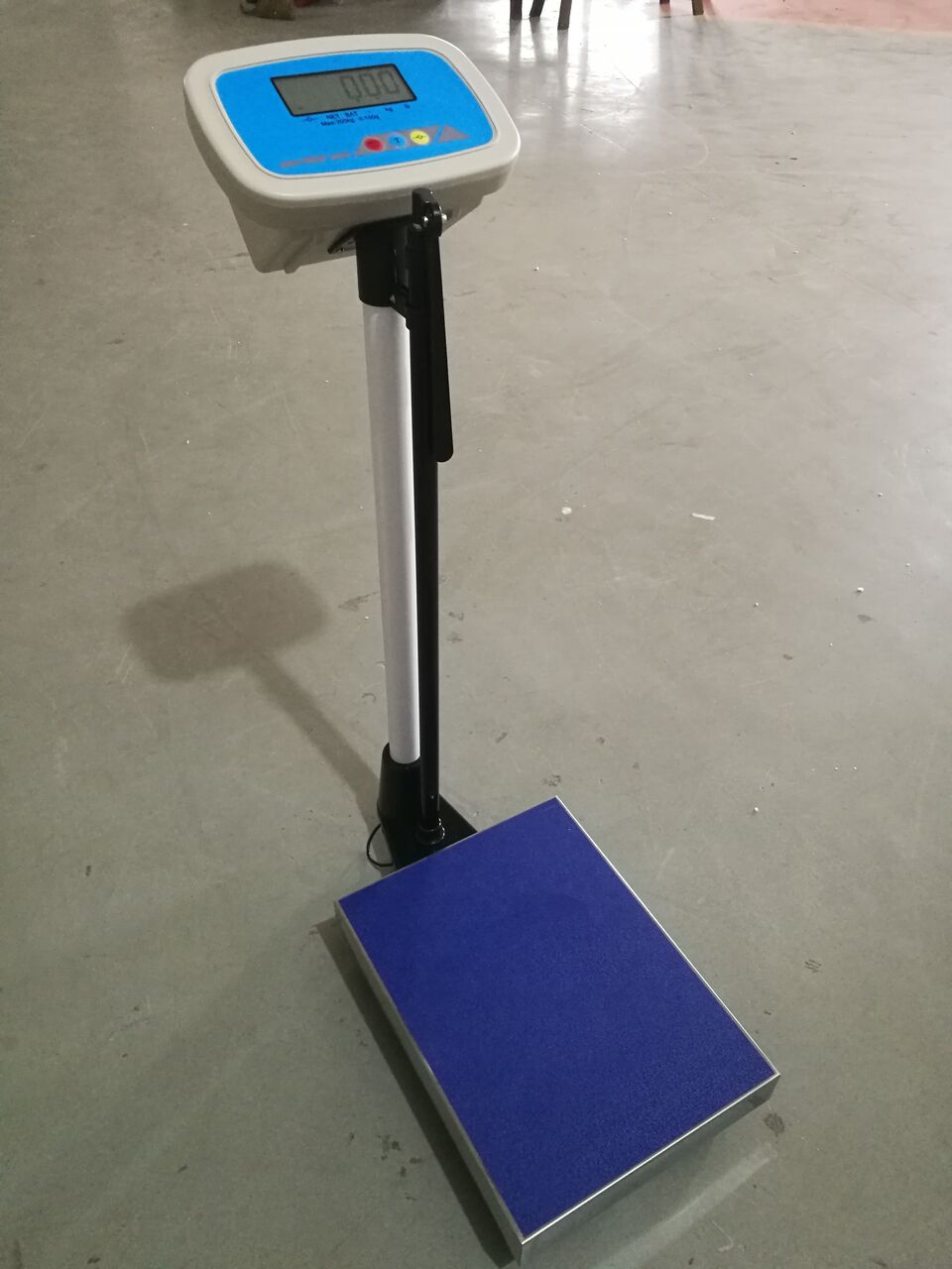 Kampala, Electronics, UGX 1200000,  Medical Height And Weight Scale For Sale Uganda