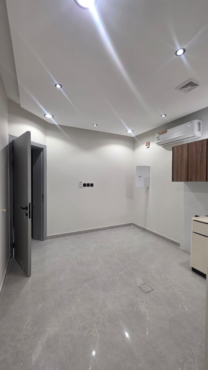 Khobar, Apartments, Flats, Houses & Villas, SAR 18000/year,  1 BR,  1 Bedroom | 1 Bathroom 1 Open American Kitchen | 1 Living Room