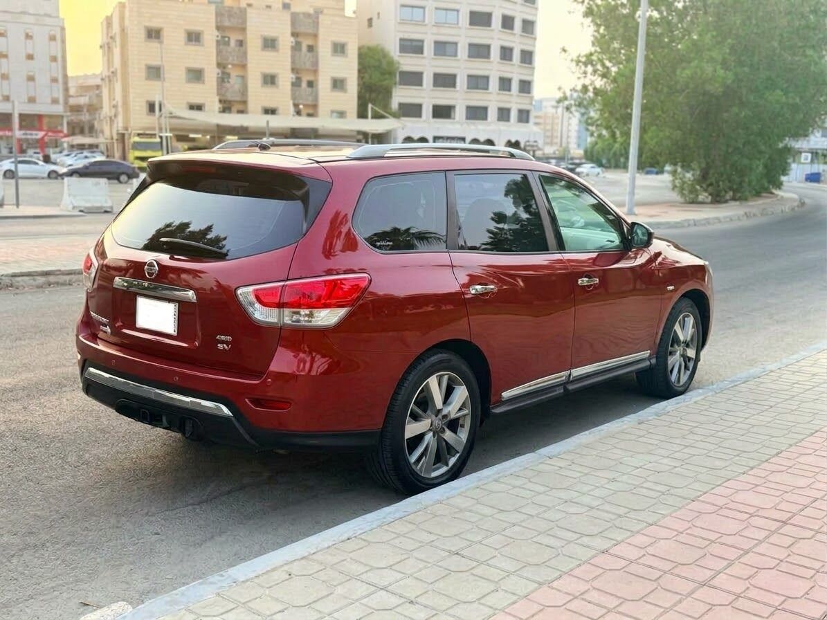 Jeddah, Vehicles, Cars & Trucks , SAR 32000,  Nissan Pathfinder,  2014,  Automatic,  170000 KM,   In Excellent Condition