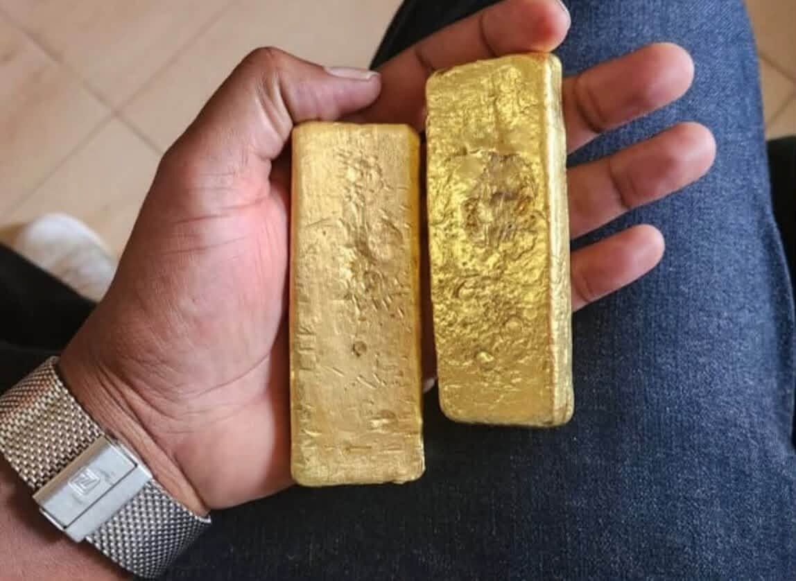 Cairo, Jewelry, USD 95000,  Gold Nuggets/bars Available In Nairobi Kenya Ready For Export