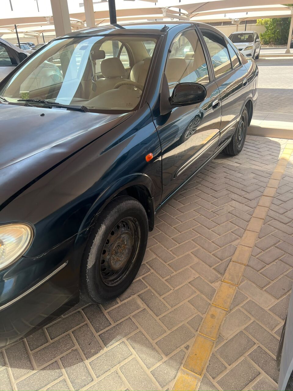 Manama, Vehicles, Cars & Trucks , BHD 750,  Nissan Sunny,  2005,  Automatic,  270000 KM,  Selling