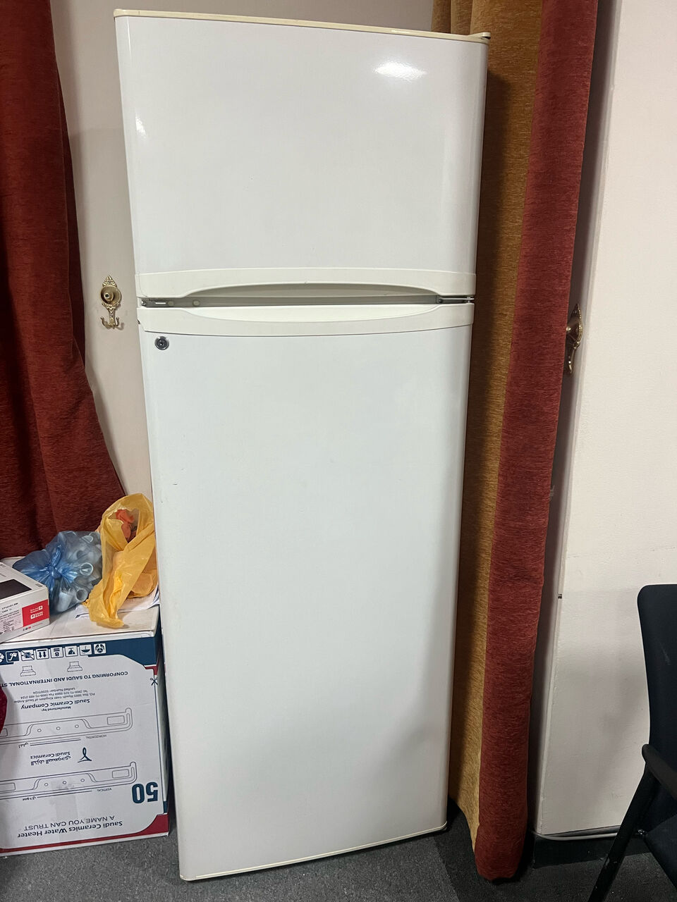 Riyadh, Furniture, SAR 100,  Used Furniture And Electrical Appliances For Sale