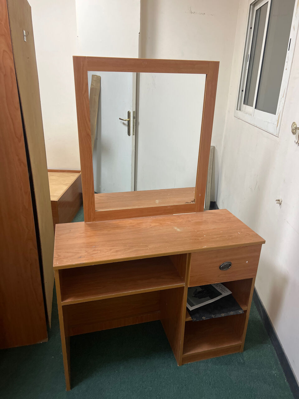 Riyadh, Furniture, SAR 100,  Used Furniture And Electrical Appliances For Sale