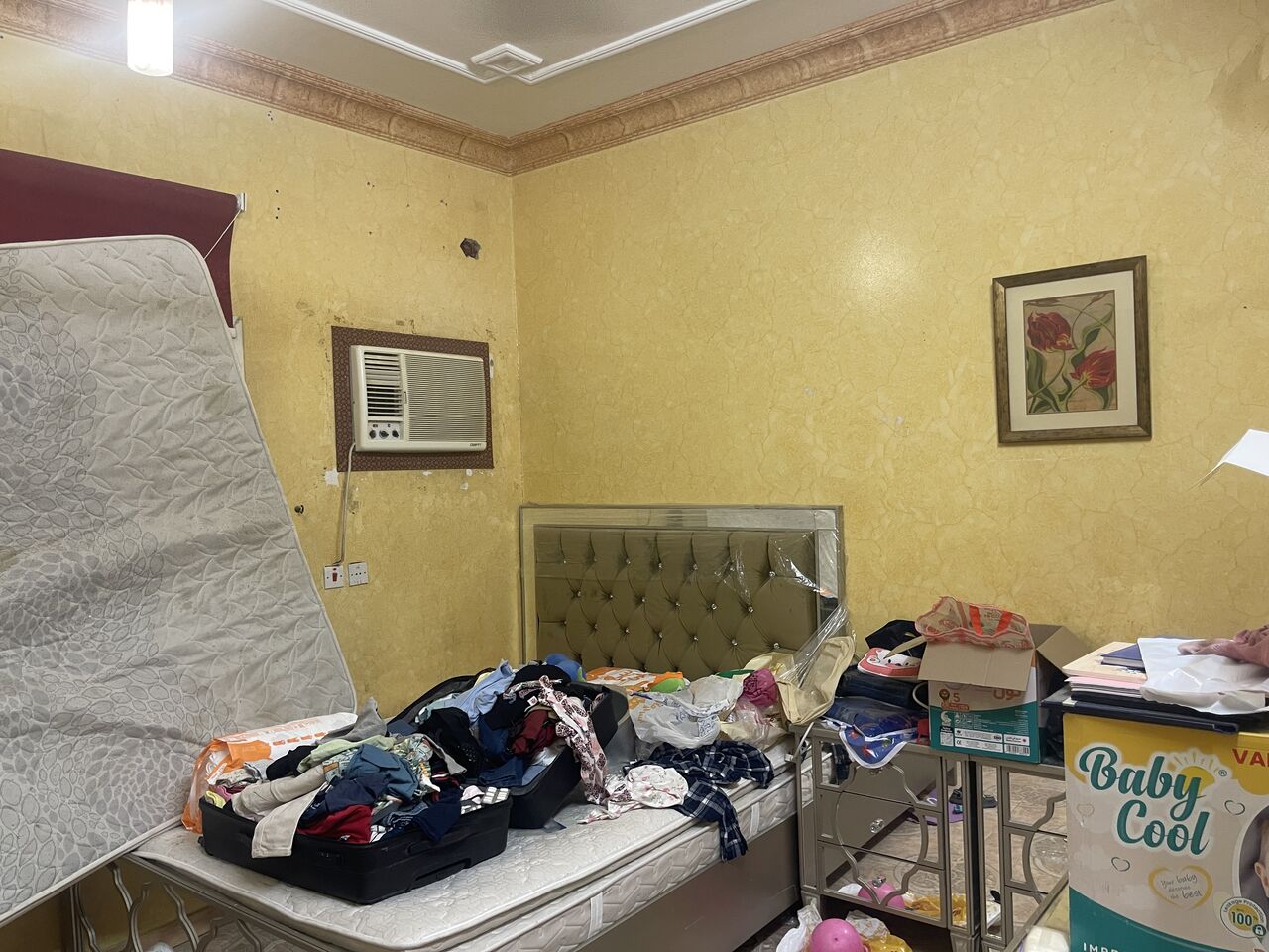 Riyadh, Household Items, SAR 7500,  Neat And Good Condition Household Item And Furniture