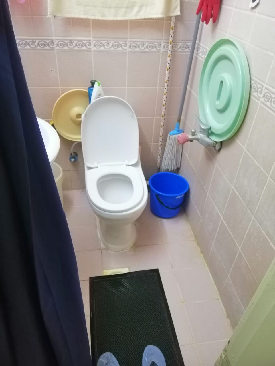Riyadh, Housing Exchanges, SAR 2000/month,  1 BR,  SAR 2000/m, Furnished Room, Bathroom, Separate Kitchen With Private Roof Terrace For Rent