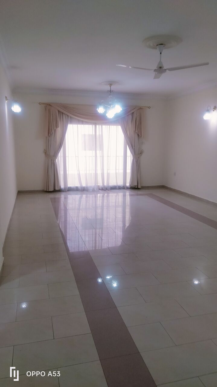 Juffair, Apartments, Flats, Houses & Villas, BHD 360/month,  3 BR,  Semi Furnished Specious 3 Bedroom Flat For Rent In Juffair ( Including Electricity)