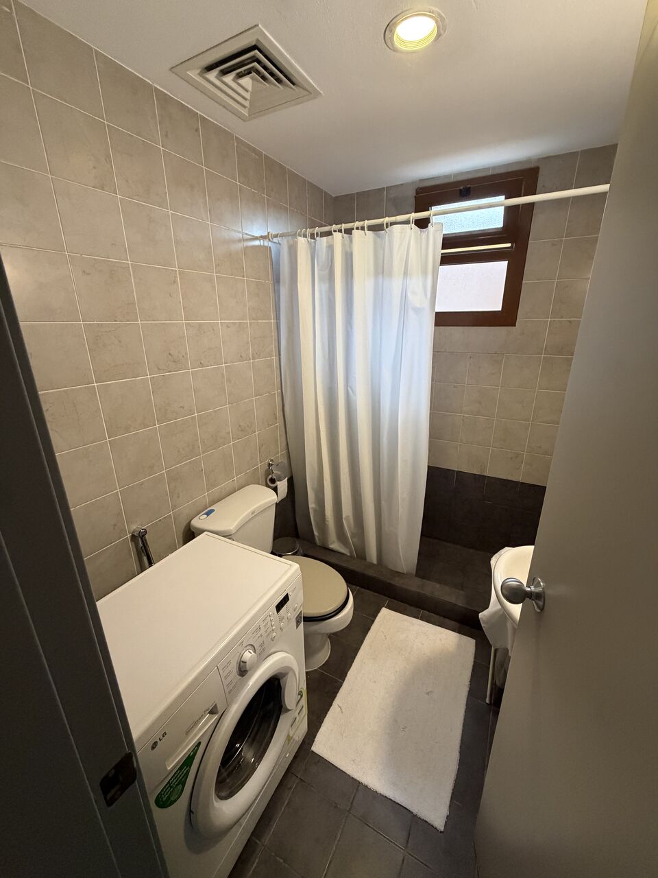 Riyadh, Apartments, Flats, Houses & Villas, SAR 72000/year,  2 BR,  140 Sq. Meter,  Great Location 2 Bedroom Apartment 72k SAR Per Year
