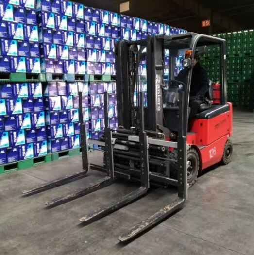 Jeddah, Jobs, Urgently Hiring Experienced Double Forklift Operators &ndash; 4-Fork Forklift