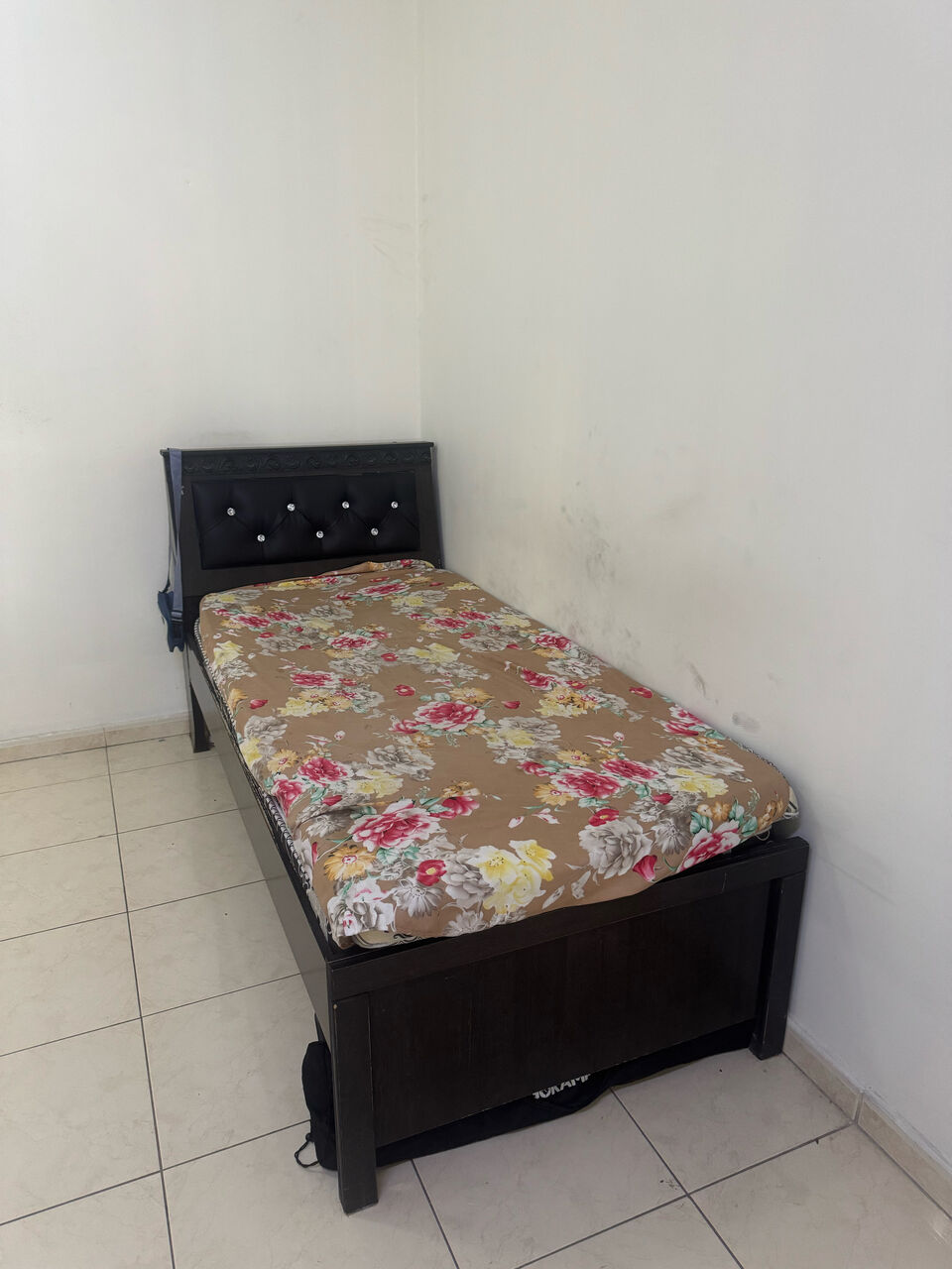 Jubail, Furniture, SAR 550,  I Want To Sell My Cupboard And Bed Single With Mattress