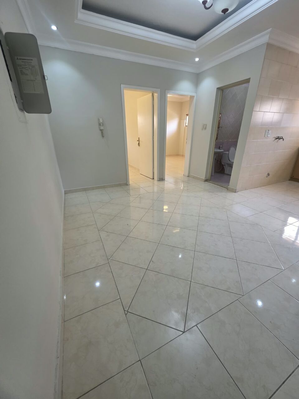 Khobar, Apartments, Flats, Houses & Villas, SAR 1500/month,  1 BR,  Consists  2 Bedrooms, A Living Room ,  1 Bathrooms, And  Amercian Kitchen  Fast Floor, Ele