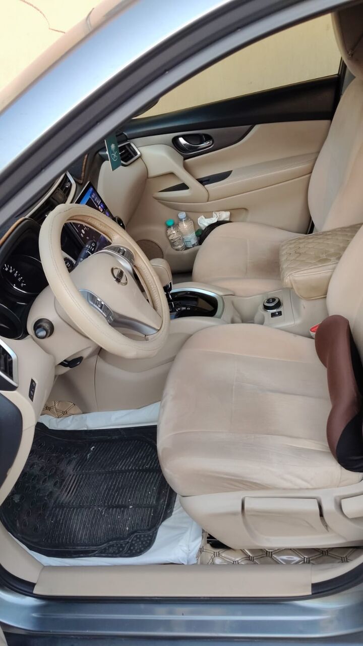 Al Shemaysi, Vehicles, Cars & Trucks , SAR 40000,  Nissan X-Trail,  2016,  Automatic,  213691 KM,  4 Cylinder (07 Seater)