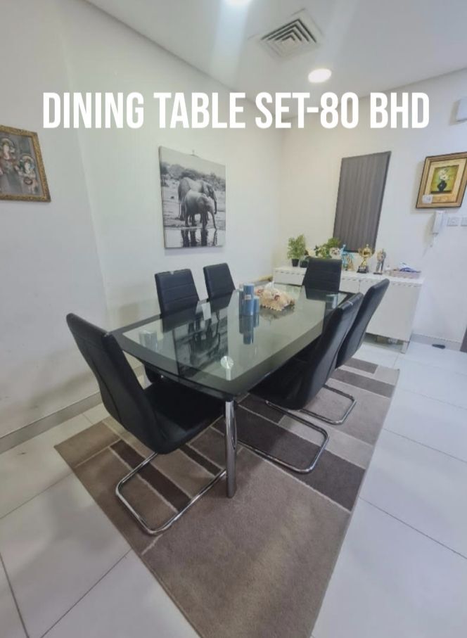 Manama, Furniture, BHD 75,  HOME CENTRE DOUBLE GLASS DINING TABLE