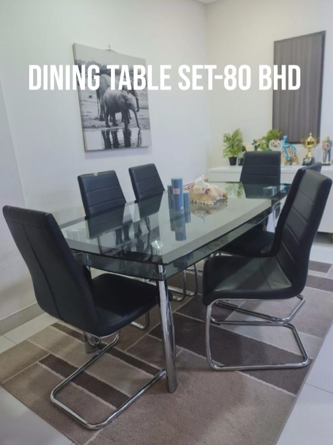 Manama, Furniture, BHD 75,  HOME CENTRE DOUBLE GLASS DINING TABLE