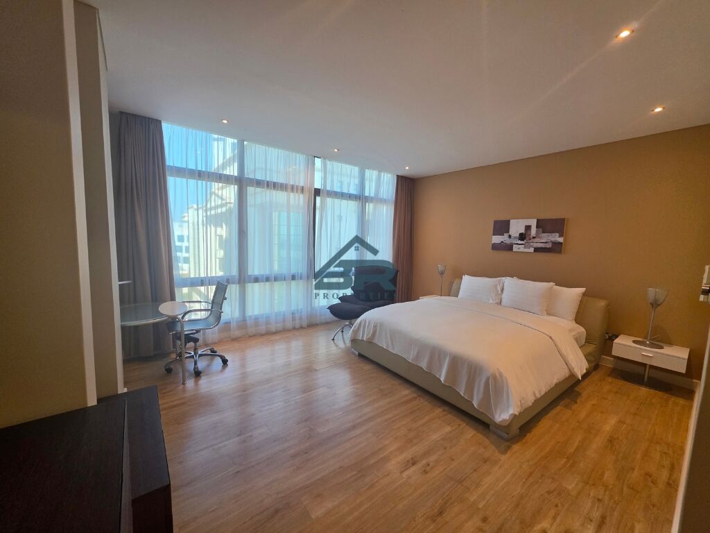 Manama, Apartments, Flats, Houses & Villas, BHD 900/month,  2 BR,  Two Bedroom Apartment For Rent In Seef