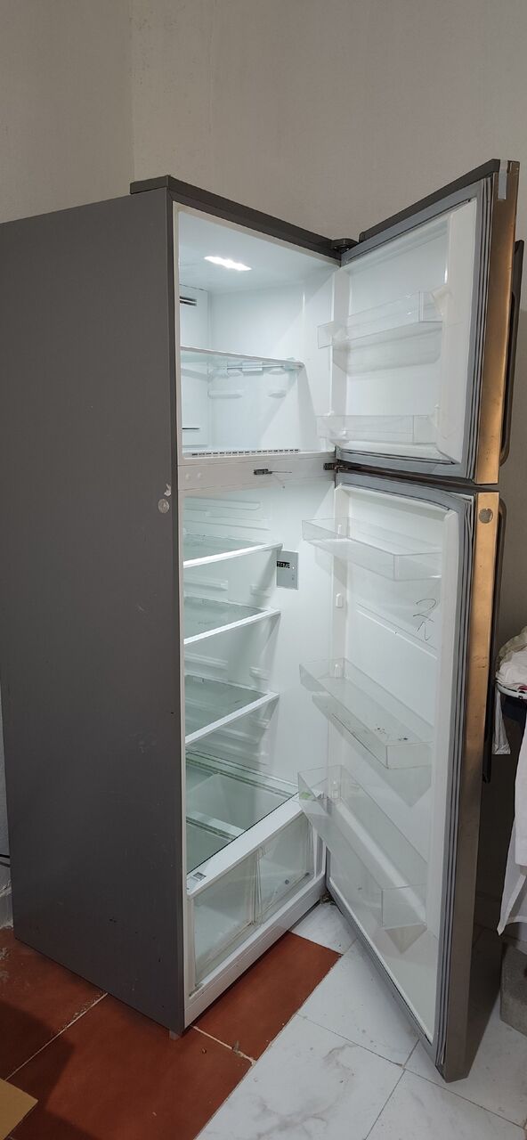 Dammam, Appliances, SAR 1000,  UGINE Double Door Refrigerator / Fridge (468L / 16.6 Cu.Ft) - Excellent Condition
