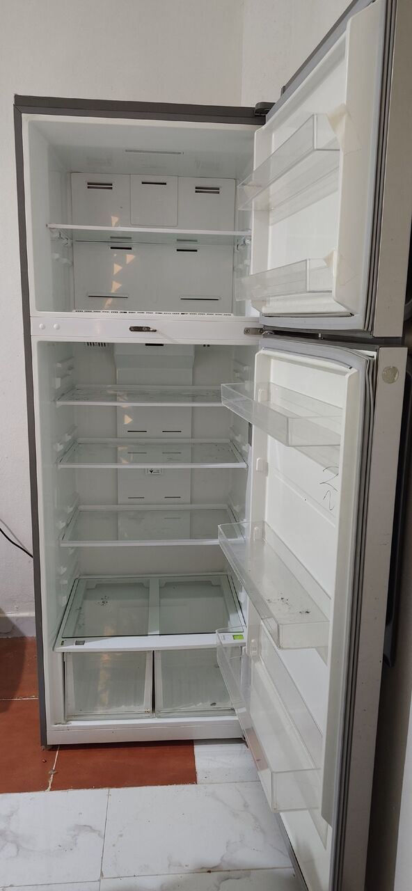 Dammam, Appliances, SAR 1000,  UGINE Double Door Refrigerator / Fridge (468L / 16.6 Cu.Ft) - Excellent Condition