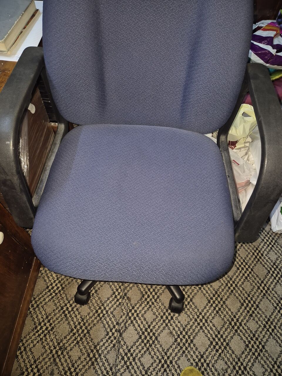 Gudaibiya, Furniture, BHD 5,  Blue Fabric Office Chair