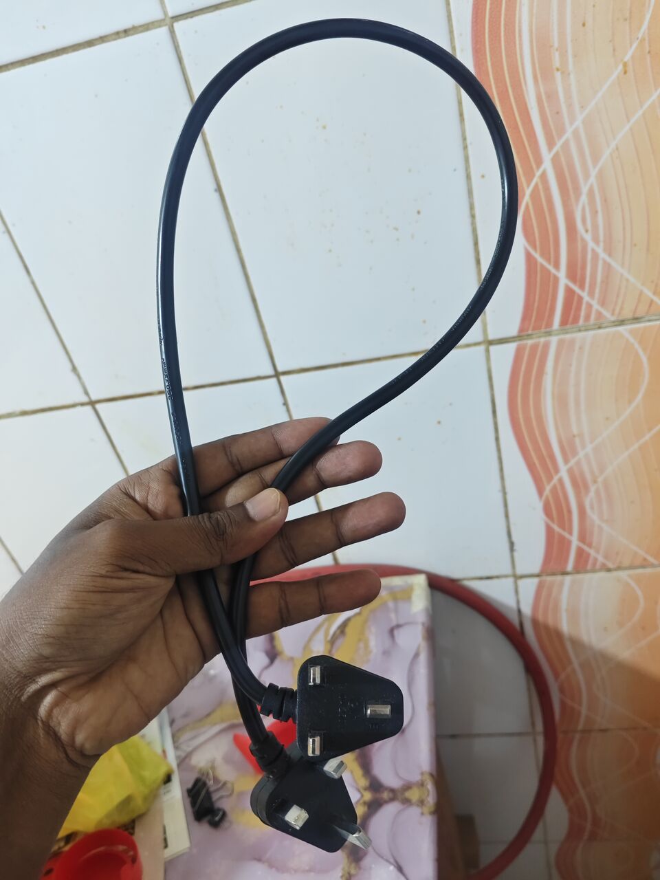 Jubail, Electronics, SAR 180,  SOPAR 1000VA  Auto Transformer Used Refrigerator