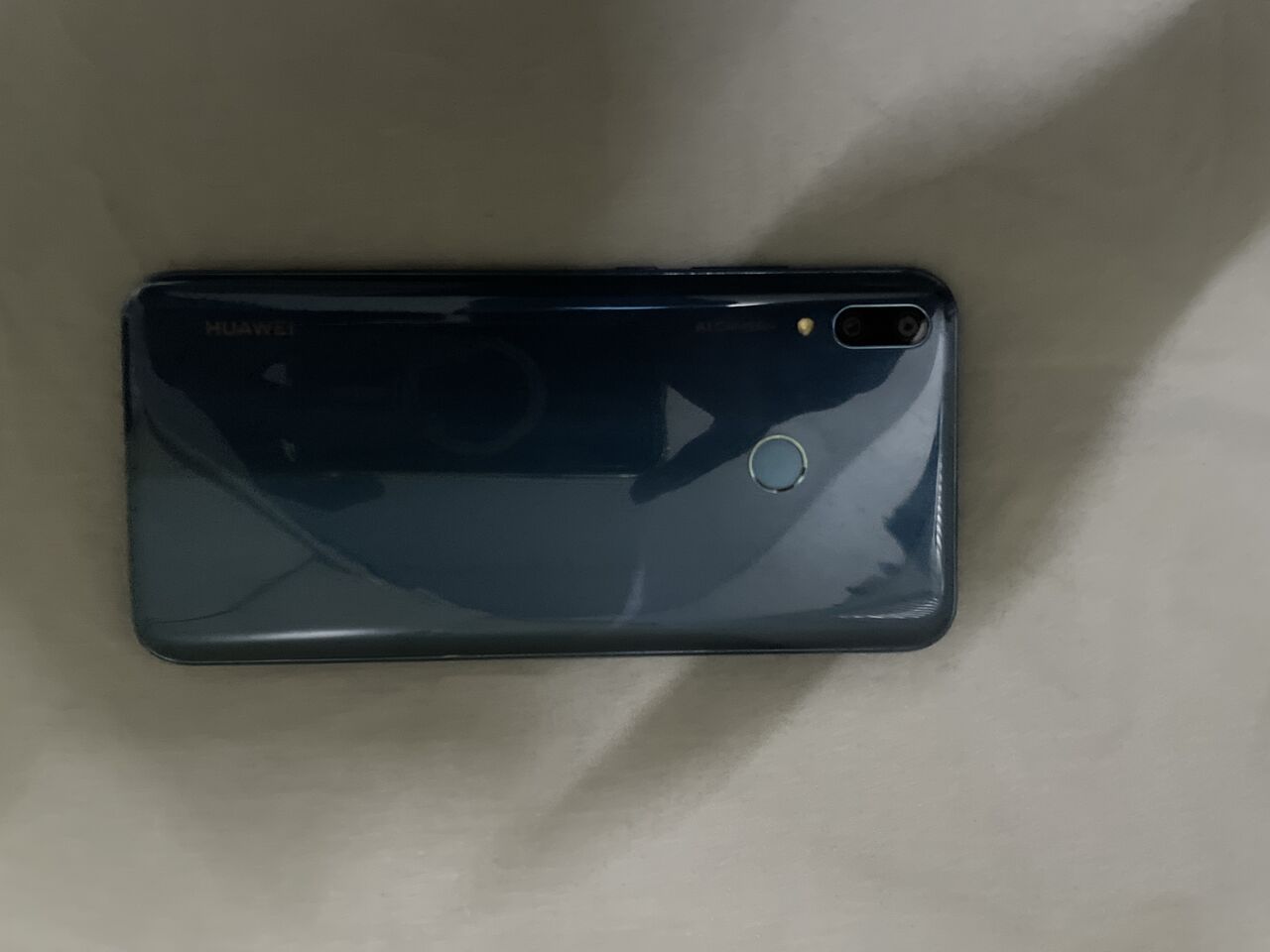 Dammam, Mobile Phones, SAR 250,  Huawei Y9 2019 (64GB) | Sapphire Blue | 6.5" Screen | Google Play Included
