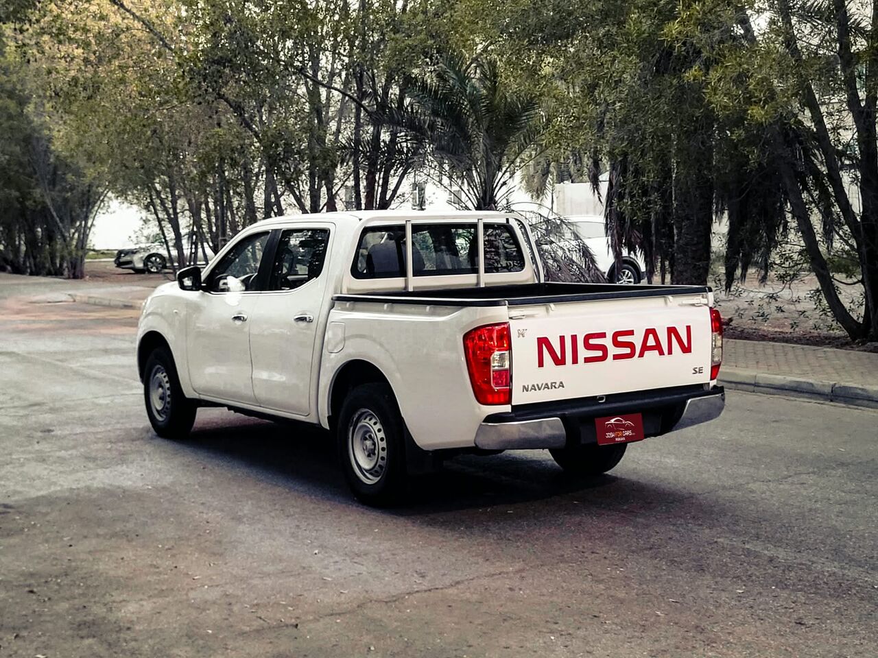 Manama, Vehicles, Cars & Trucks , BHD 1,  Nissan Navara,  2022,  Manual,  112000 KM,  SINGLE OWNER AGENCY SERVICE DOUBLE CABIN