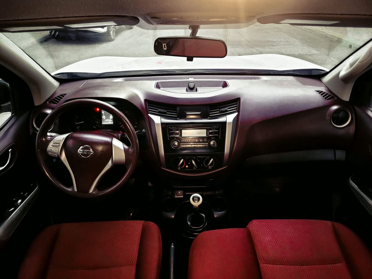 Manama, Vehicles, Cars & Trucks , BHD 1,  Nissan Navara,  2022,  Manual,  112000 KM,  SINGLE OWNER AGENCY SERVICE DOUBLE CABIN
