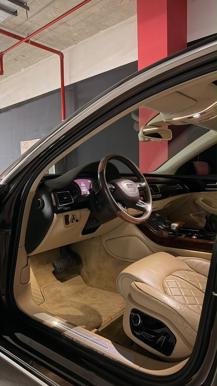 Olaya, Vehicles, Cars & Trucks , SAR 47000,  Audi A8,  2013,  Automatic,  140000 KM,