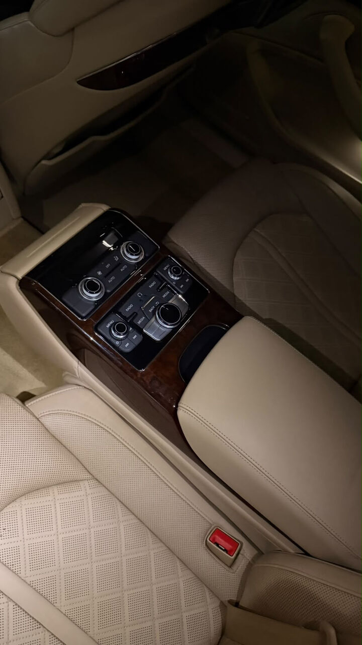 Olaya, Vehicles, Cars & Trucks , SAR 47000,  Audi A8,  2013,  Automatic,  140000 KM,