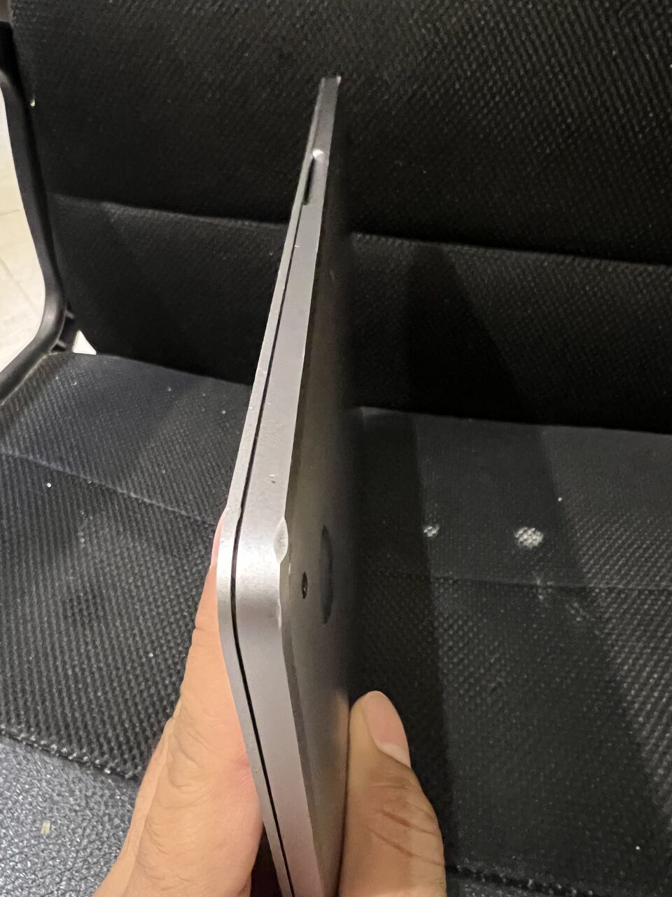 Al Rehab, Computers, SAR 1000,  Macbook Pro (Late 2016) Without Touch Bar