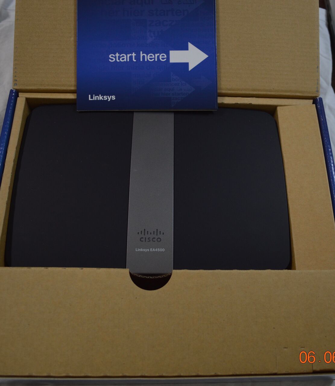 Muscat, Electronics, OMR 15,  Linksys EA4500 Dual-Band N900 Router
