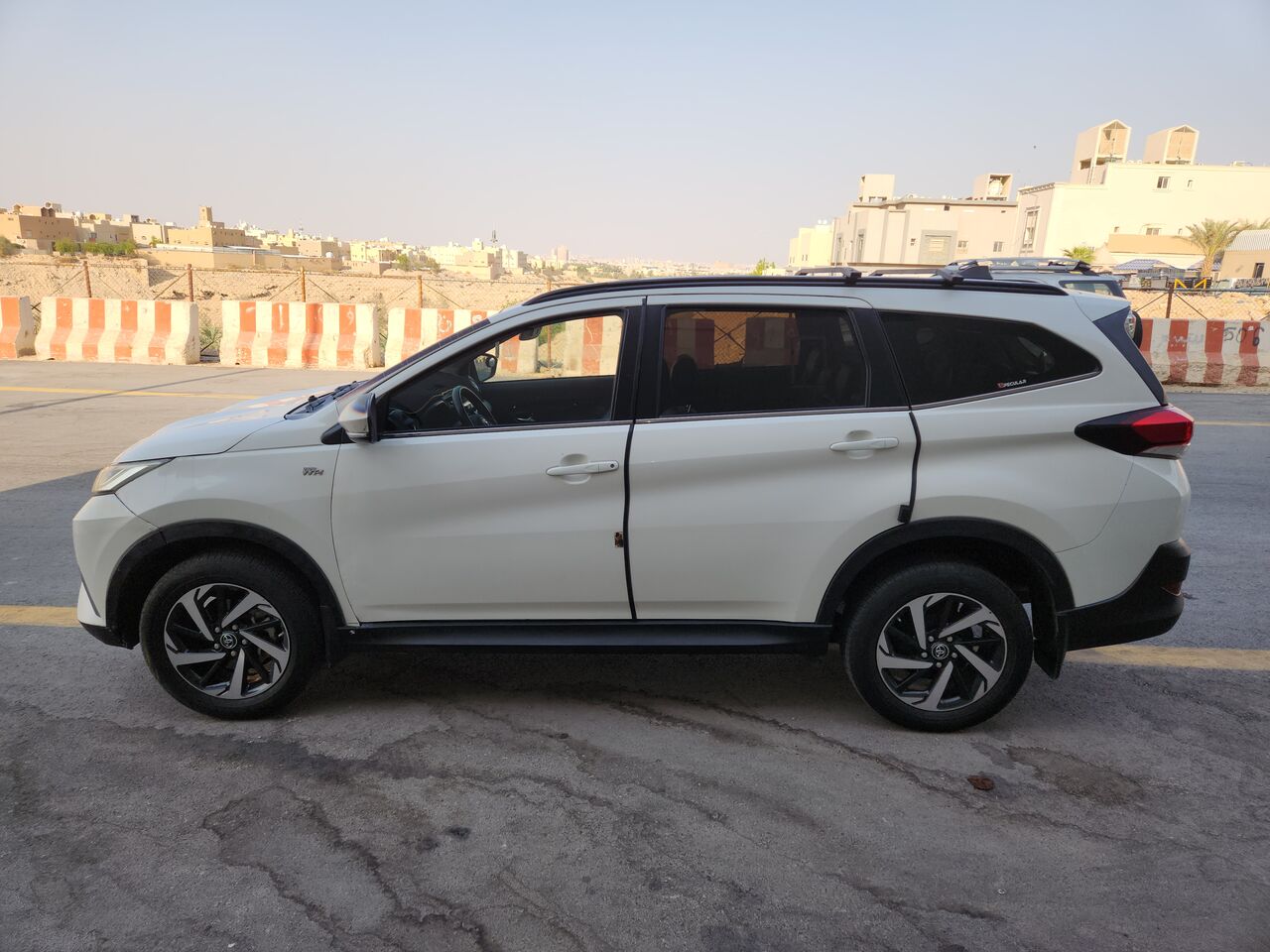 Riyadh, Vehicles, Cars & Trucks , SAR 42500,  Toyota RAV4,  2021,  Automatic,  168000 KM,  Toyota Rush  GL &ndash; 168,000 Km &ndash; Excellent Maintenance