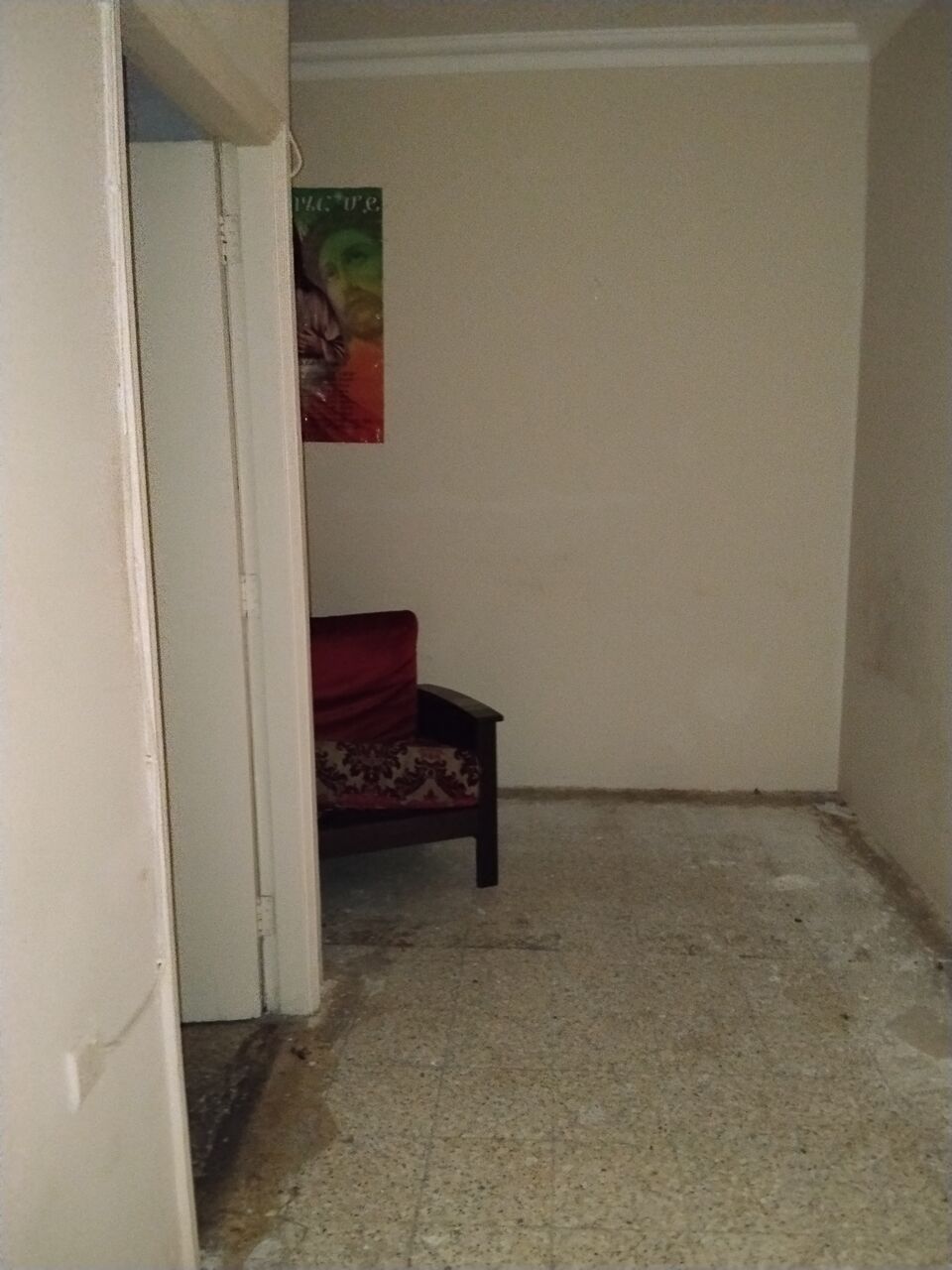 Manama, Apartments, Flats, Houses & Villas, BHD 100130/month,  1 BR,  50 Sq. Meter,  Budget 1BR Ground Floor Apartment For Rent In Manama (Block 305) - Ideal For Low Salaries