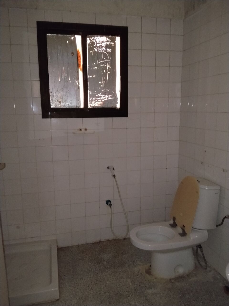 Manama, Apartments, Flats, Houses & Villas, BHD 100130/month,  1 BR,  50 Sq. Meter,  Budget 1BR Ground Floor Apartment For Rent In Manama (Block 305) - Ideal For Low Salaries