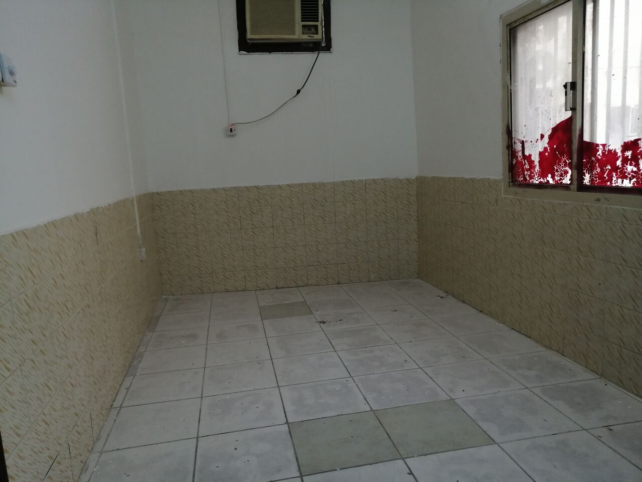 Hoora, Apartments, Flats, Houses & Villas, BHD 100140/month,  50 Sq. Meter,  Budget 1BHK Ground Floor Apartment For Rent In Hoora (Block 318) -Near KFC Exhibition Road
