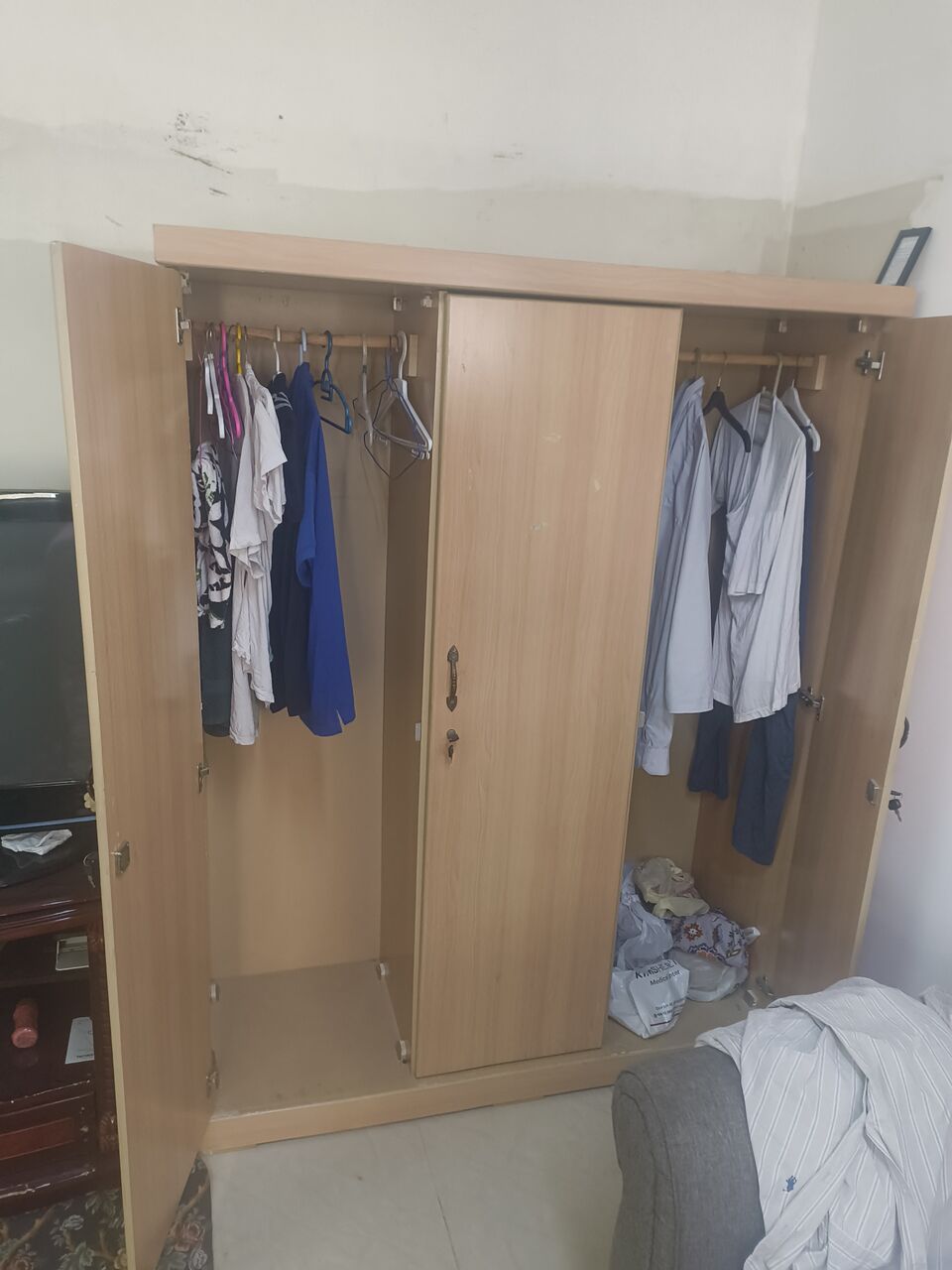 Khobar, Furniture, SAR 330,  3 Door Cupboard