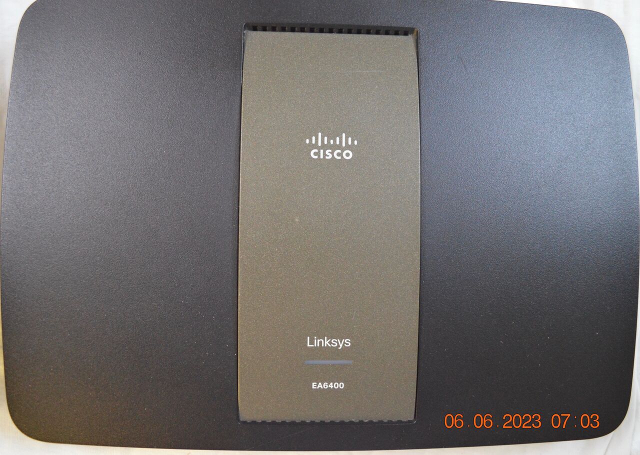 Muscat, Electronics, OMR 25,  Linksys EA6400 AC1600 Router