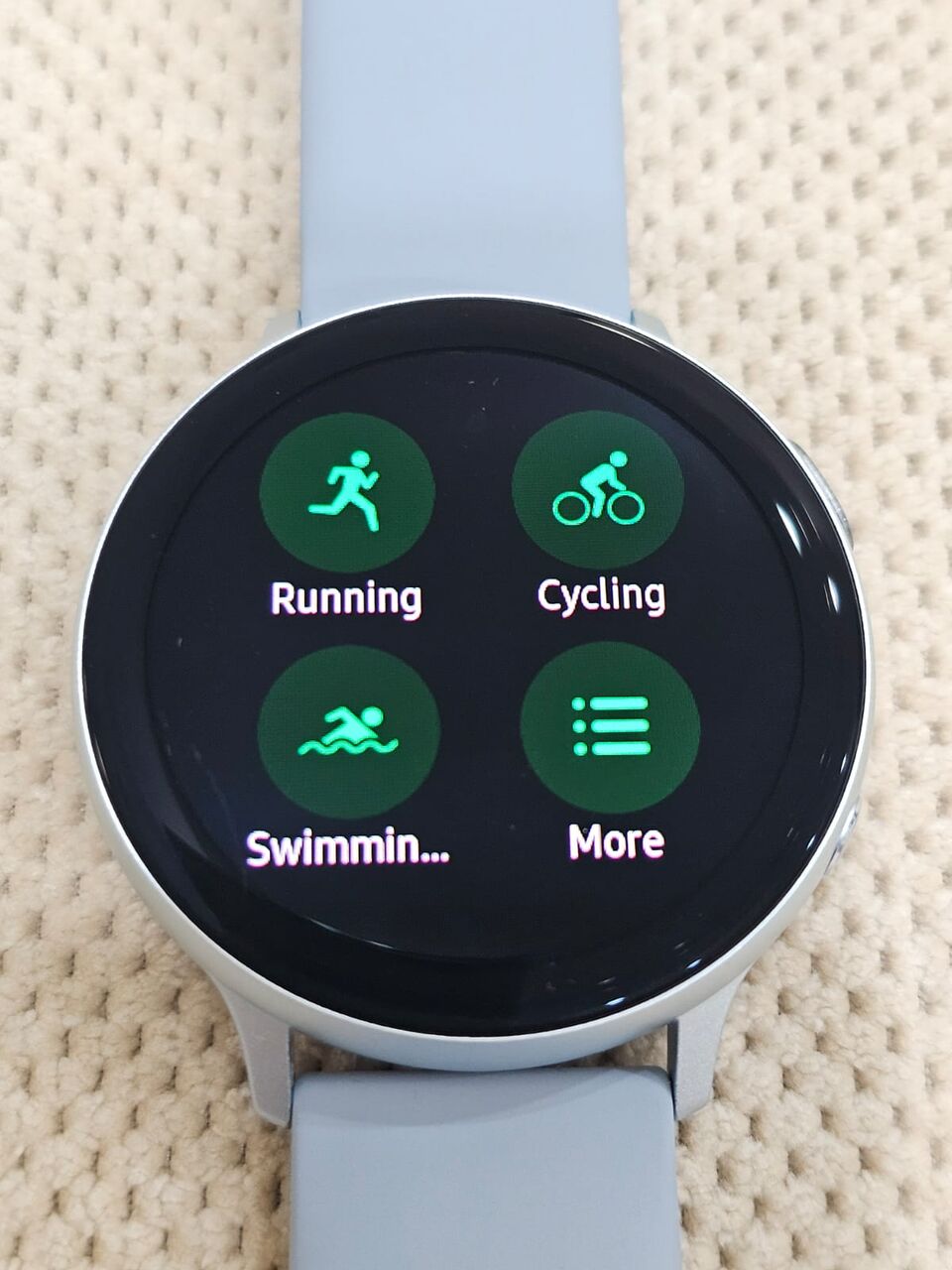 Madinah, Mobile Phones, SAR 500,  Samsung Smart Watch 44mm Size. Like New