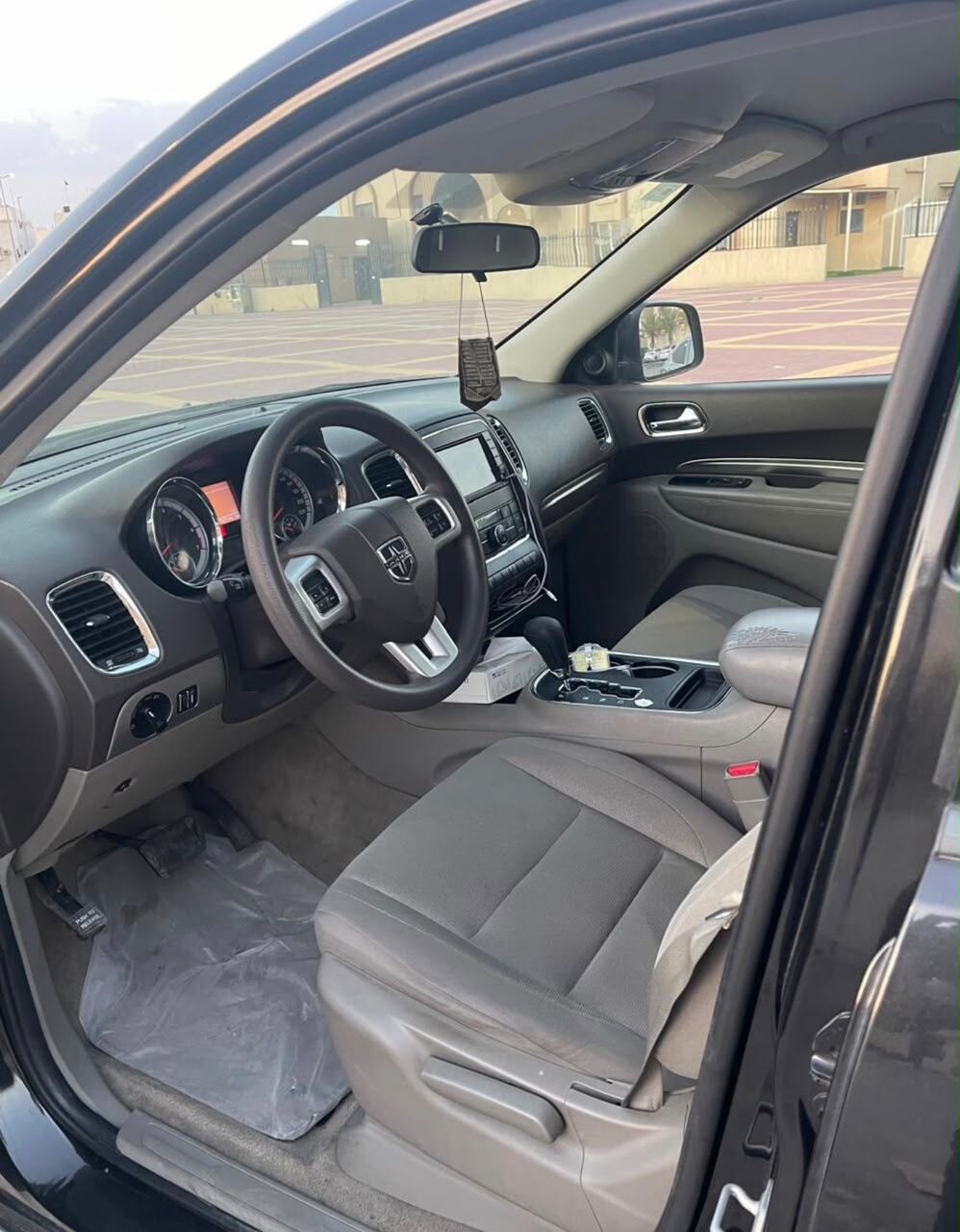 Dammam, Vehicles, Cars & Trucks , SAR 32800,  Dodge Durango,  2013,  Automatic,  140000 KM,    | 3.6L V6 | Black | Family Used