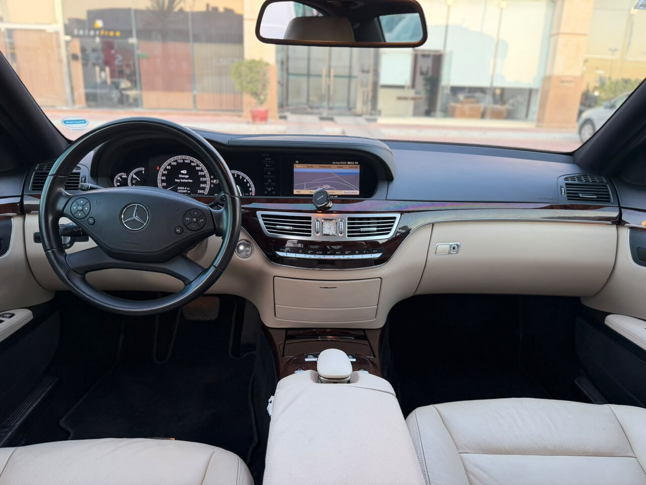Khobar, Vehicles, Cars & Trucks , SAR 65000,  Mercedes-Benz 350,  2012,  Automatic,  125600 KM,  Mercedess Benz 350 S  Low Millage