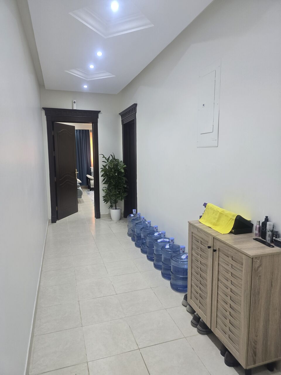 Ghirnatah, Apartments, Flats, Houses & Villas, Furnished,  5 BR,  166 Sq. Meter,  5 BR, 166 Sq. Meter, Spacious Furnished Apartment - 3 Bedrooms, 1 Lounge, 1 Drawing