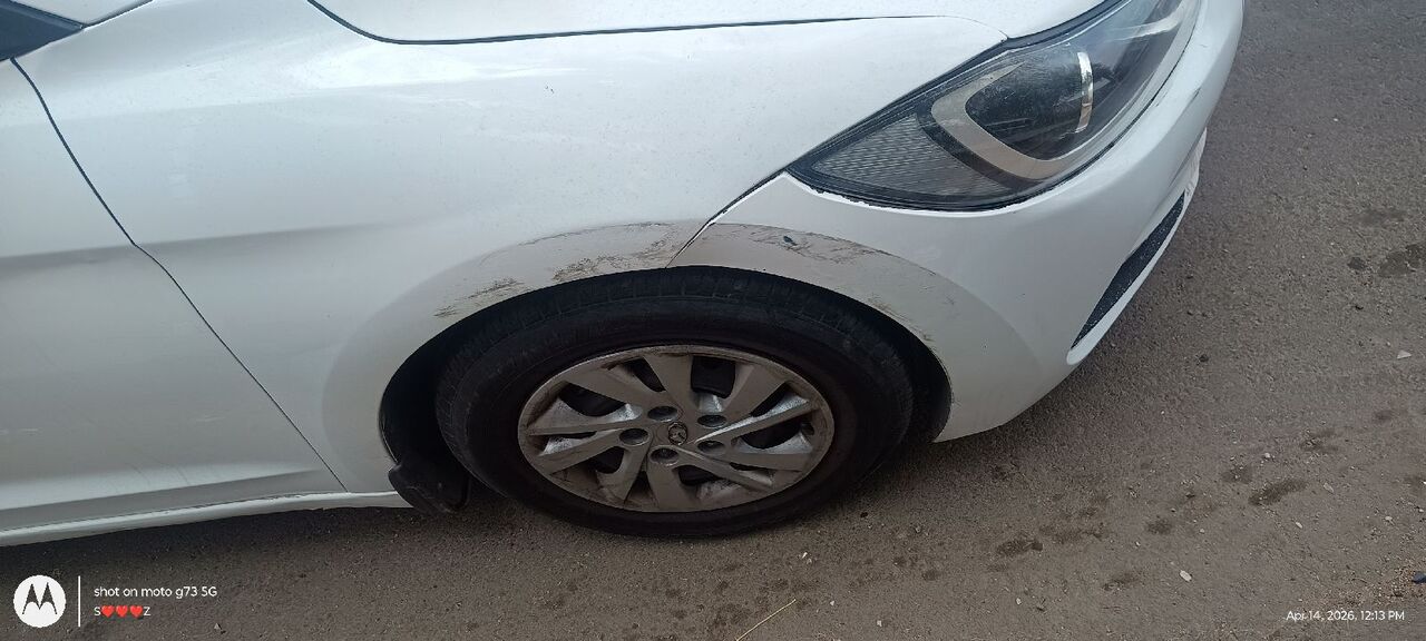 Riyadh, Vehicles, Cars & Trucks , SAR 27500,  Hyundai Elantra,  2017,  Automatic,  330 KM,  Hello
