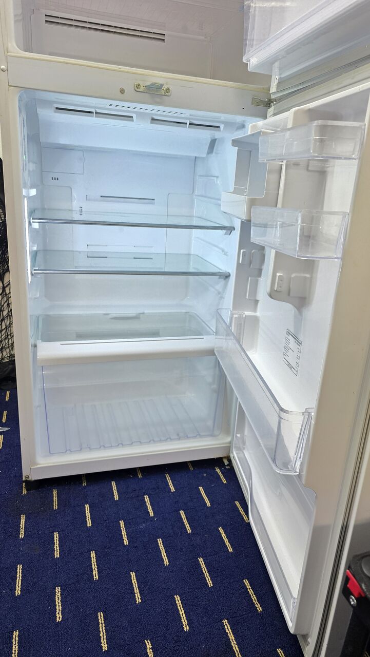 Riyadh, Appliances, SAR 800,  Fridge, Toshiba, Spacious, Inverter, Less Electricity Consumption