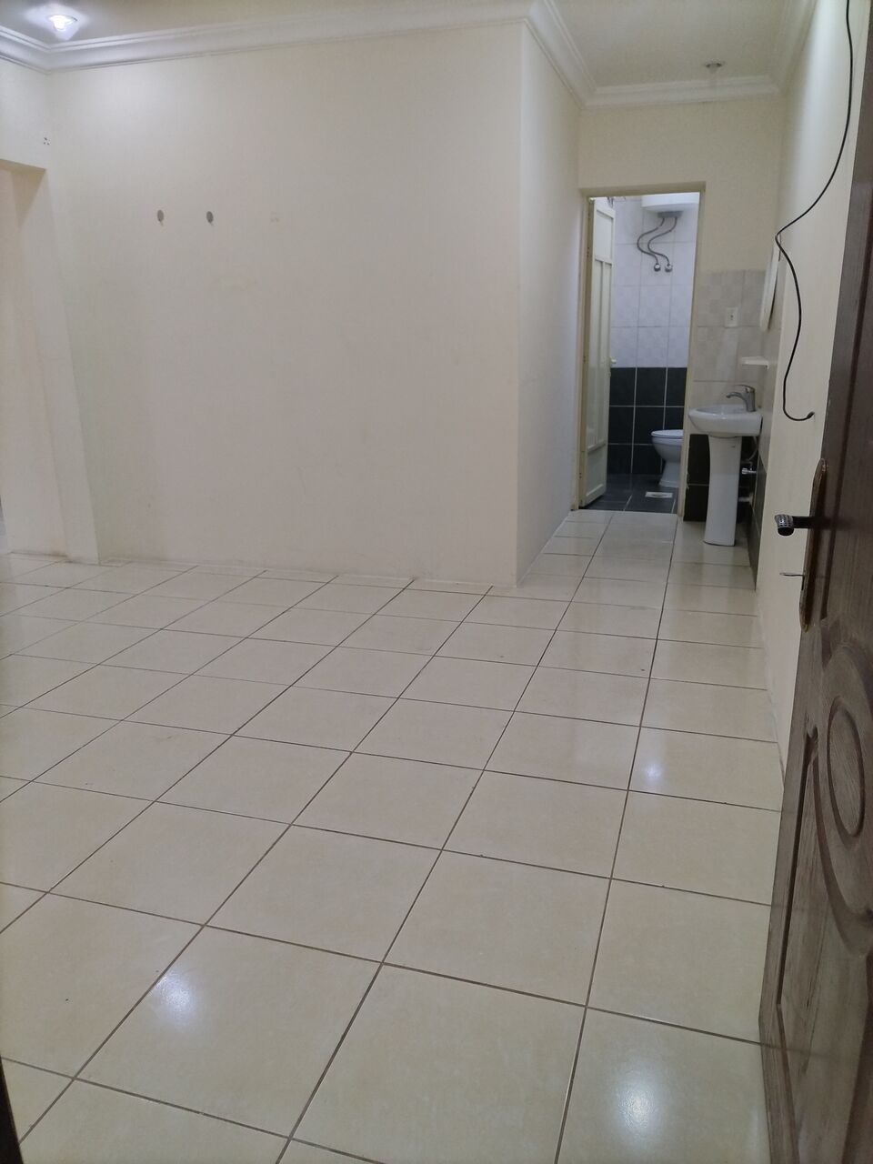 Khobar, Apartments, Flats, Houses & Villas, SAR 19000/year,  2 BR,  Family Apartment For Rent (Two Rooms, Hall, Bathrooms, First Floor Kitchen, Outdoor)