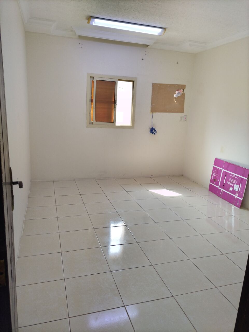 Khobar, Apartments, Flats, Houses & Villas, SAR 19000/year,  2 BR,  Family Apartment For Rent (Two Rooms, Hall, Bathrooms, First Floor Kitchen, Outdoor)