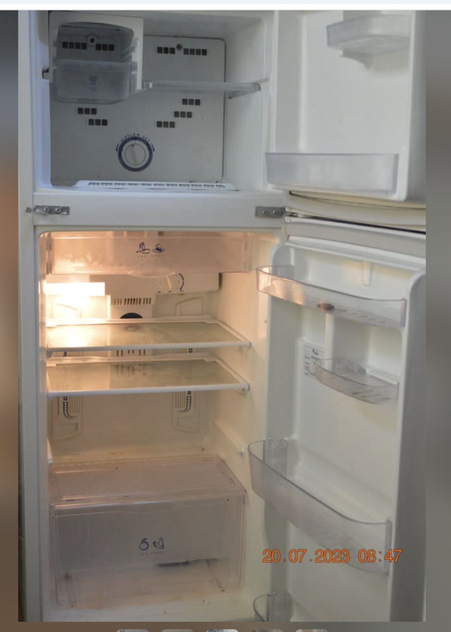 Muscat, Appliances, OMR 110,  Whirlpool Refrigerator