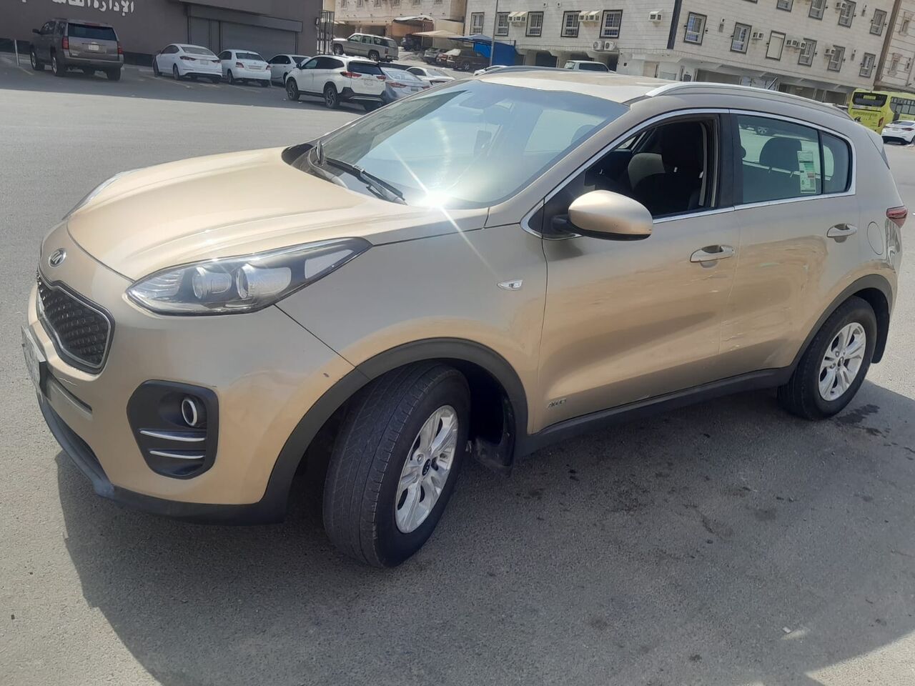 Jeddah, Vehicles, Cars & Trucks , SAR 37000,  Kia Sportage,  2018,  Automatic,  300000 KM,  Kia Shortage Origenal Body Price Negotiable