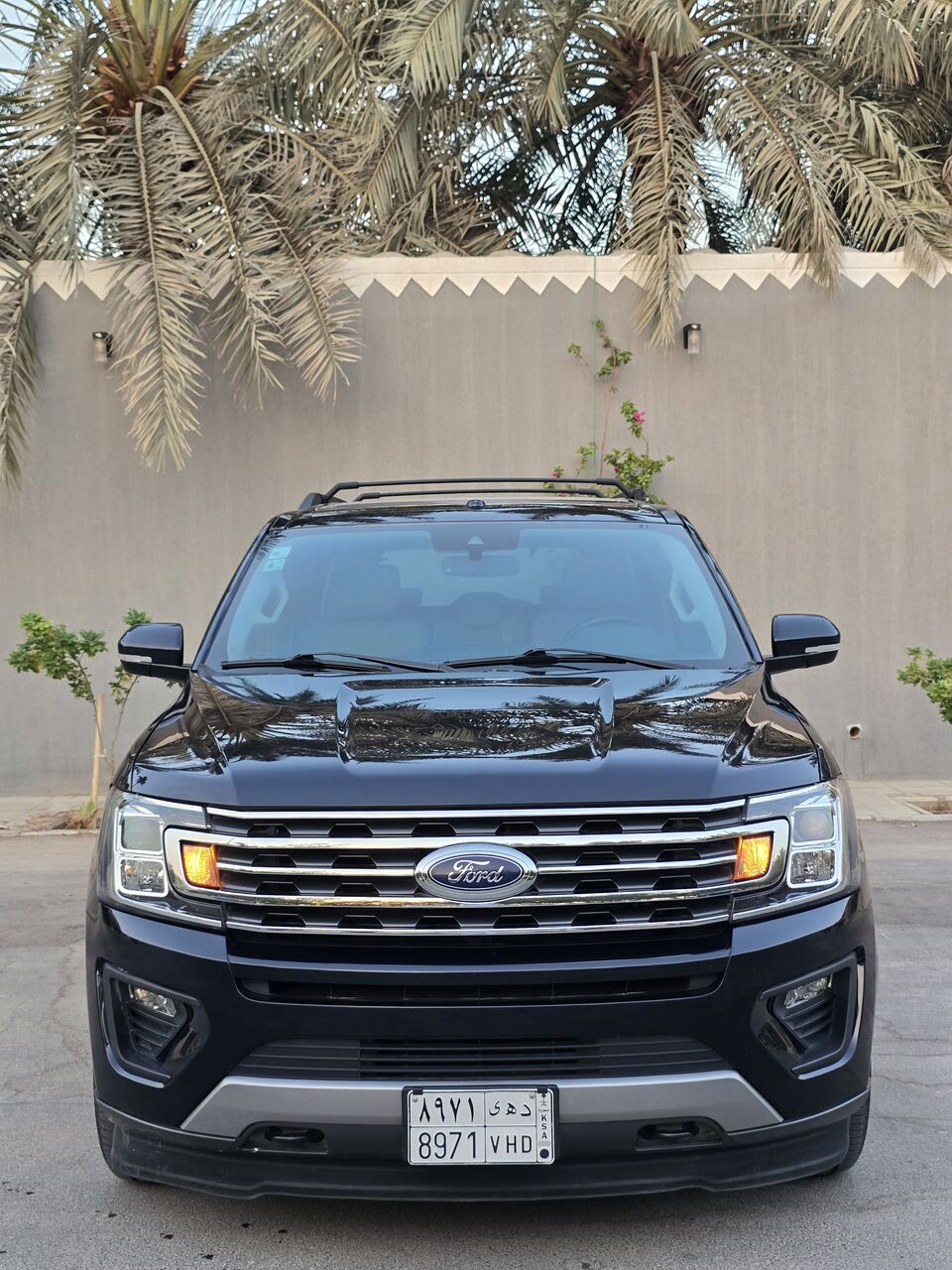Riyadh, Vehicles, Cars & Trucks , SAR 129000,  FORD EXPEDITION XLT2 4x4,  2021,  Automatic,  99000 KM,  FULL OPTION