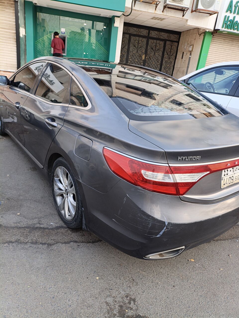 Al Aziziyah, Vehicles, Cars & Trucks , SAR 32000,  Hyundai Azera,  2013,  Automatic,  191000 KM,  Azera  Full Options Available Going Final Exit