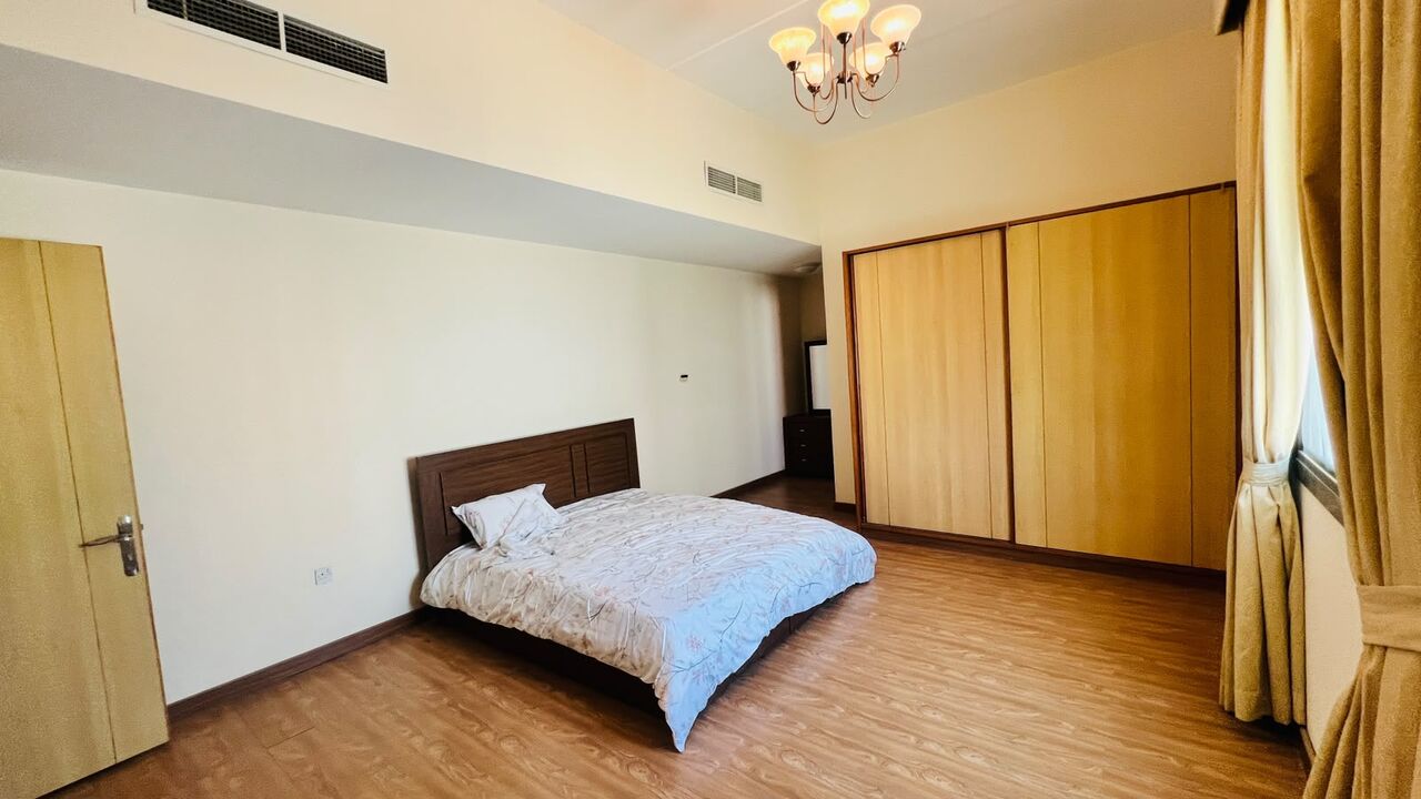 Janabiya, Apartments, Flats, Houses & Villas, BHD 310/month,  2 BR,  Spacious Semi-Furnished Apartment For Rent In Janabiyah